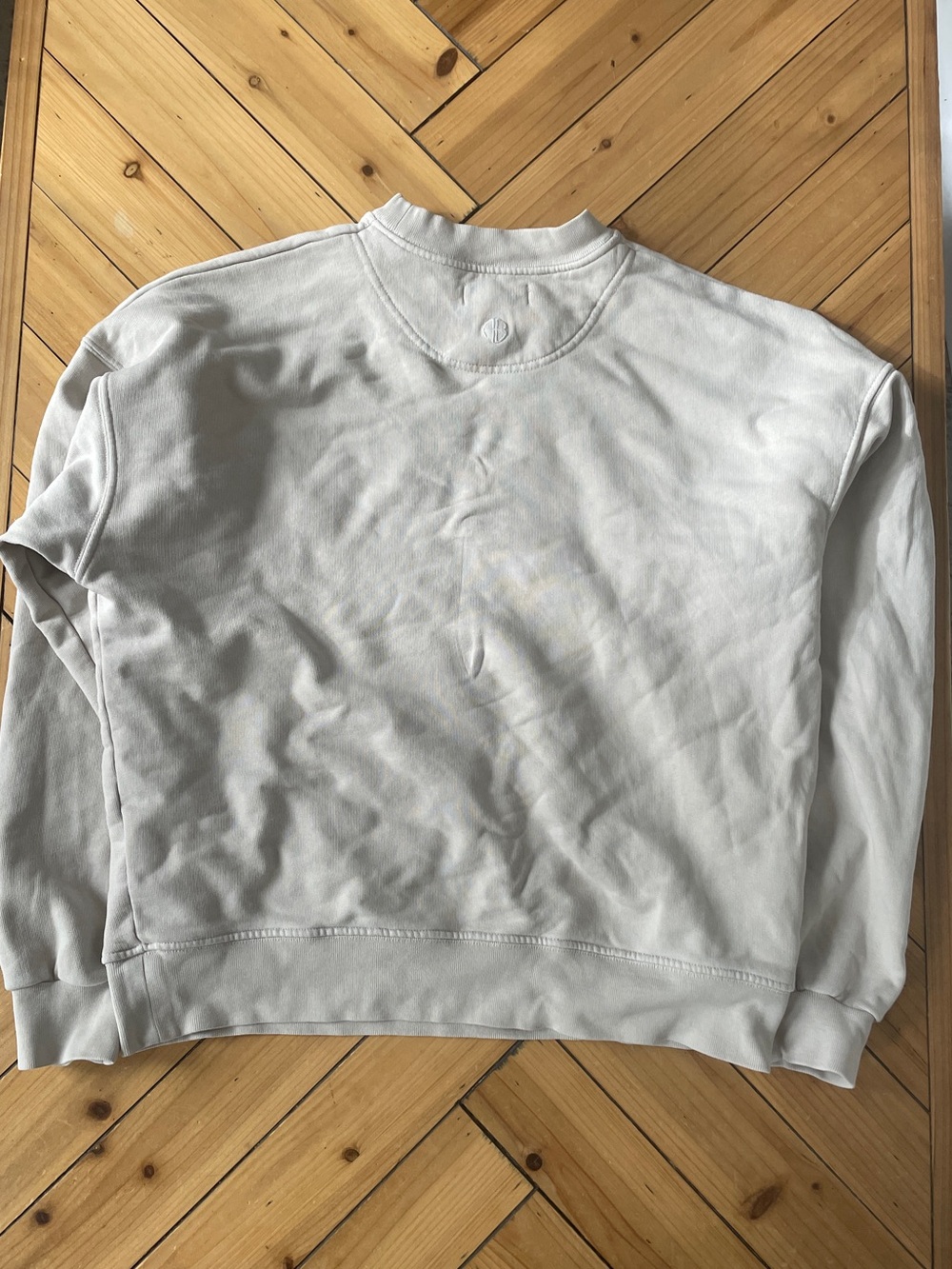 Anine Bing Cream Crewneck Sweatshirt with Tiger Graphic - Picture 4 of 8